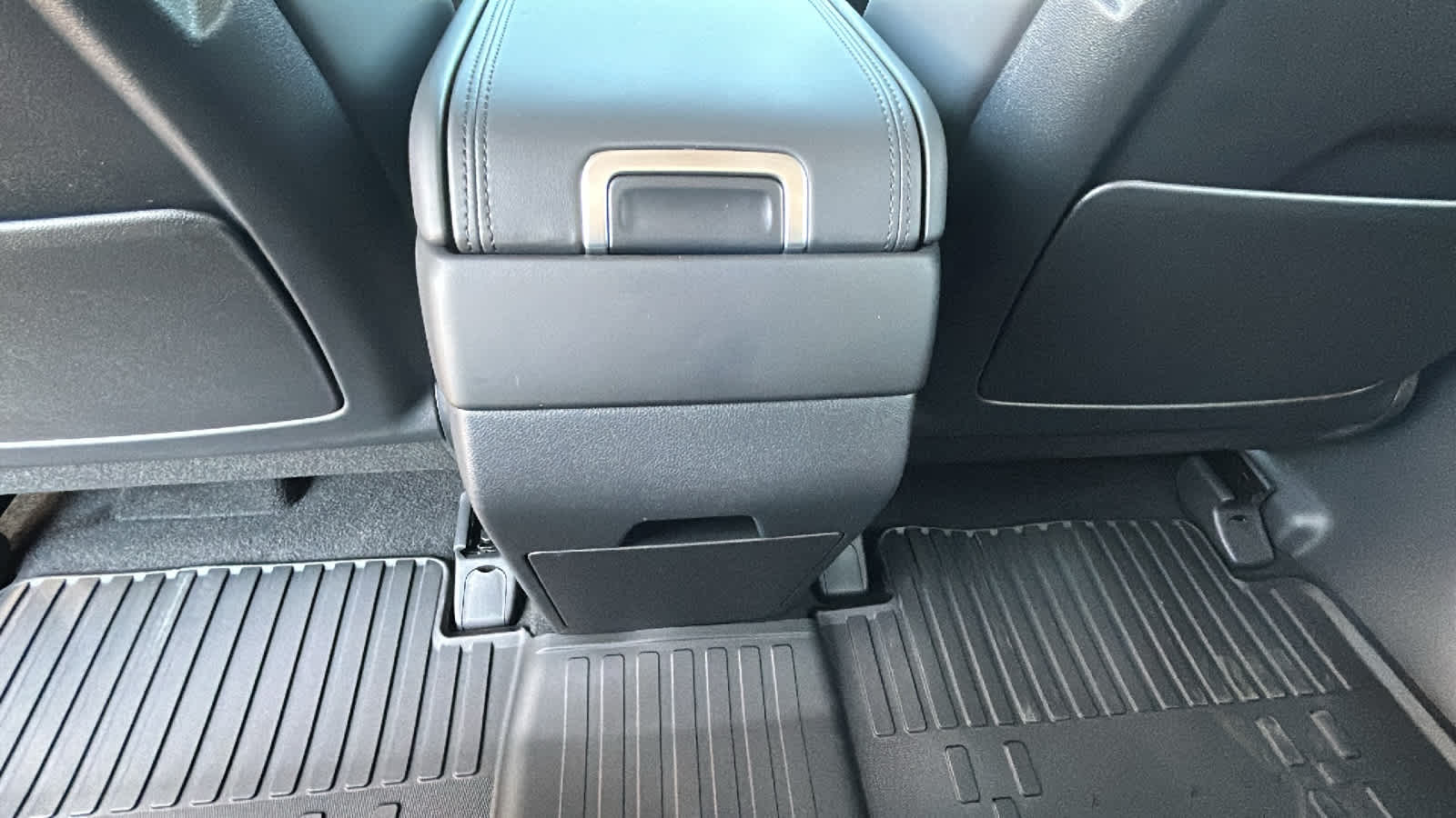 Thumbnail: 2026 Hyundai Santa Fe - 25