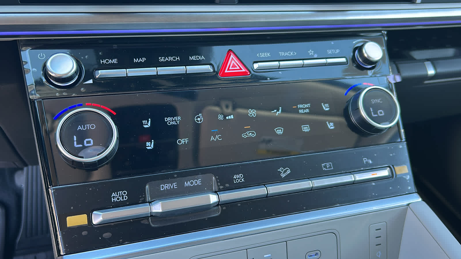 Thumbnail: 2026 Hyundai Santa Fe - 14