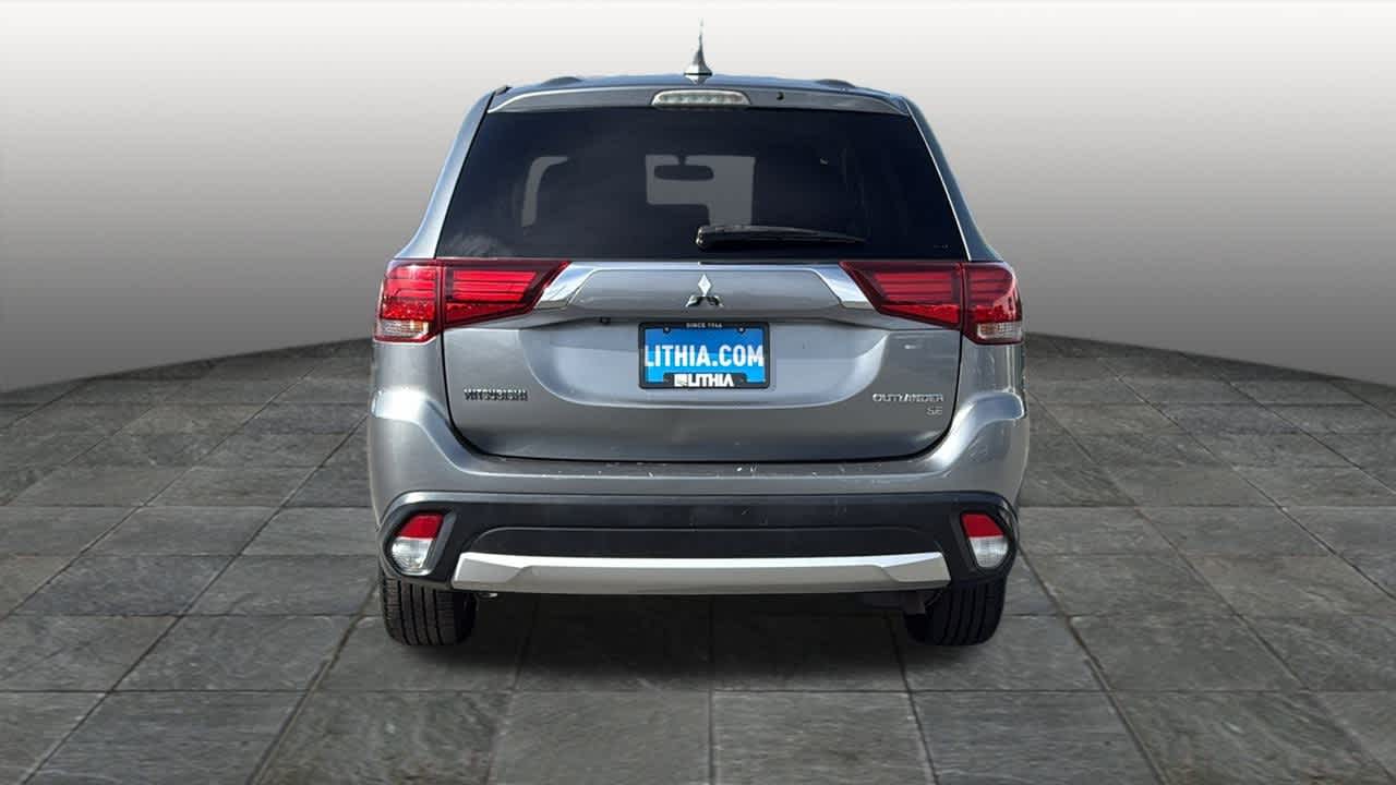 Thumbnail: 2018 Mitsubishi Outlander - 6