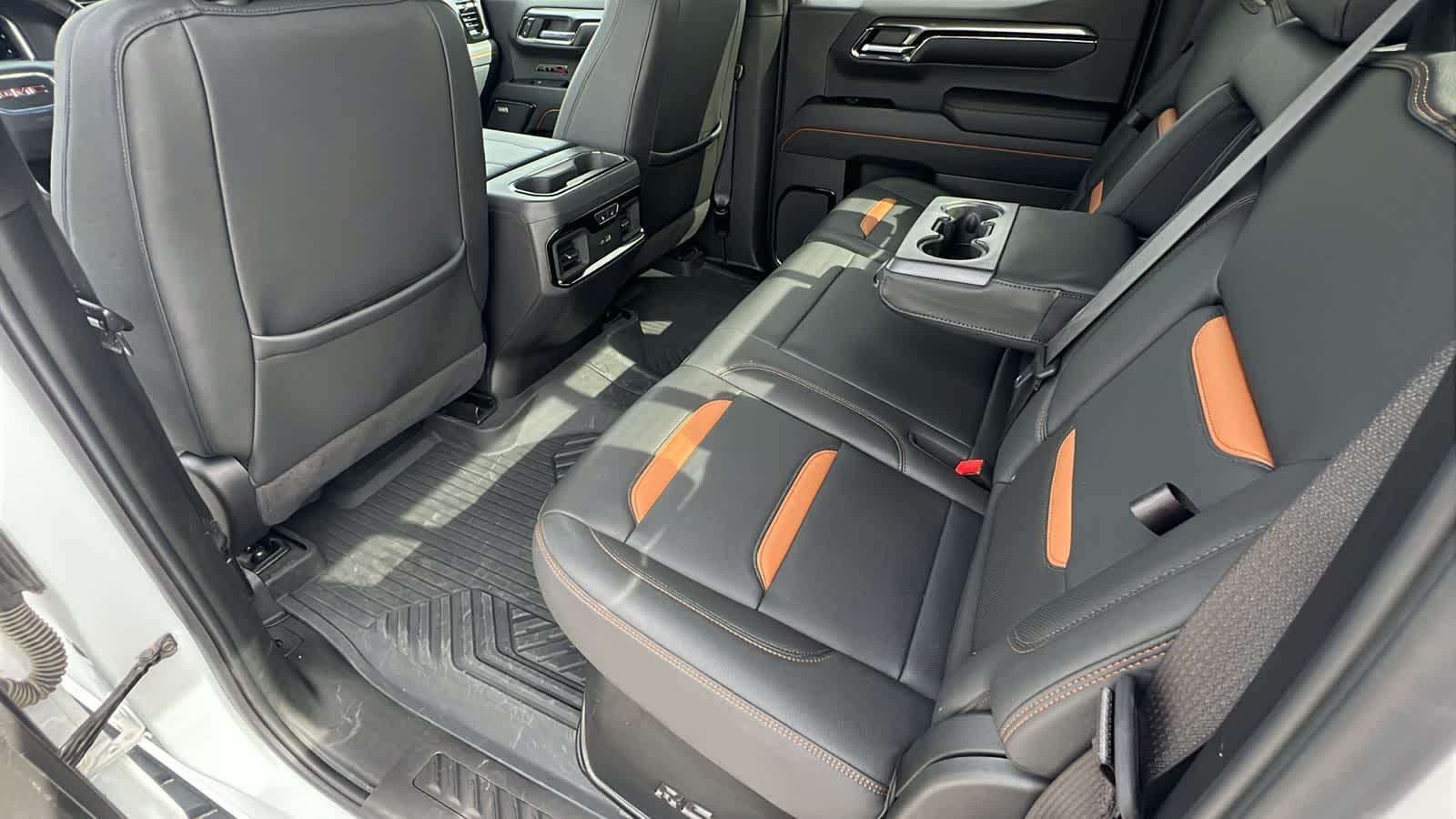 Thumbnail: 2024 GMC Sierra 1500 - 24