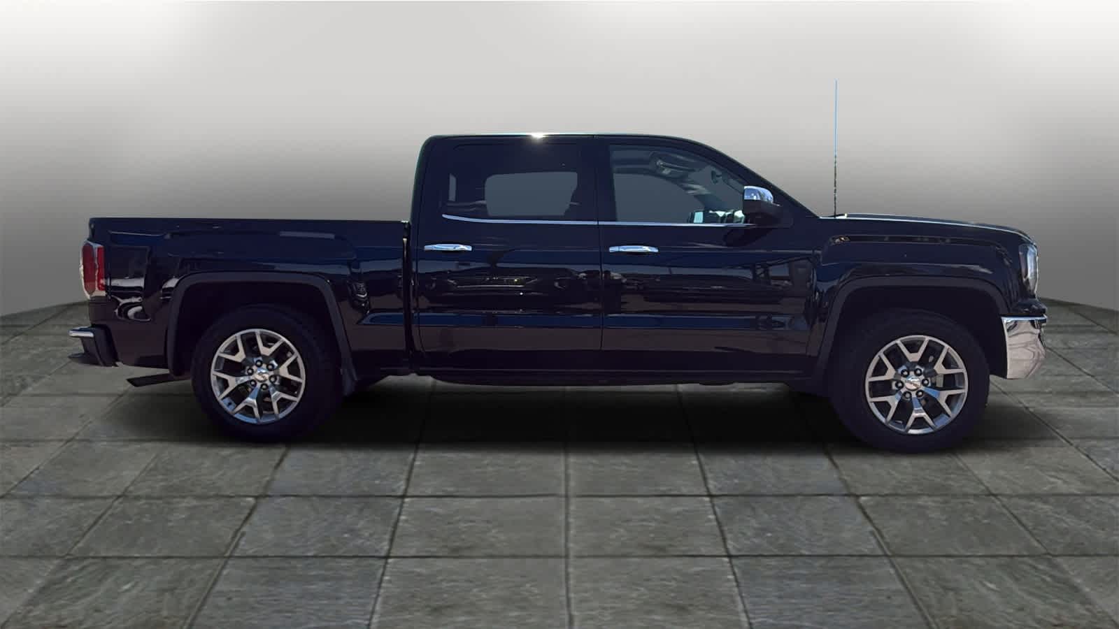 Thumbnail: 2018 GMC Sierra 1500 - 4