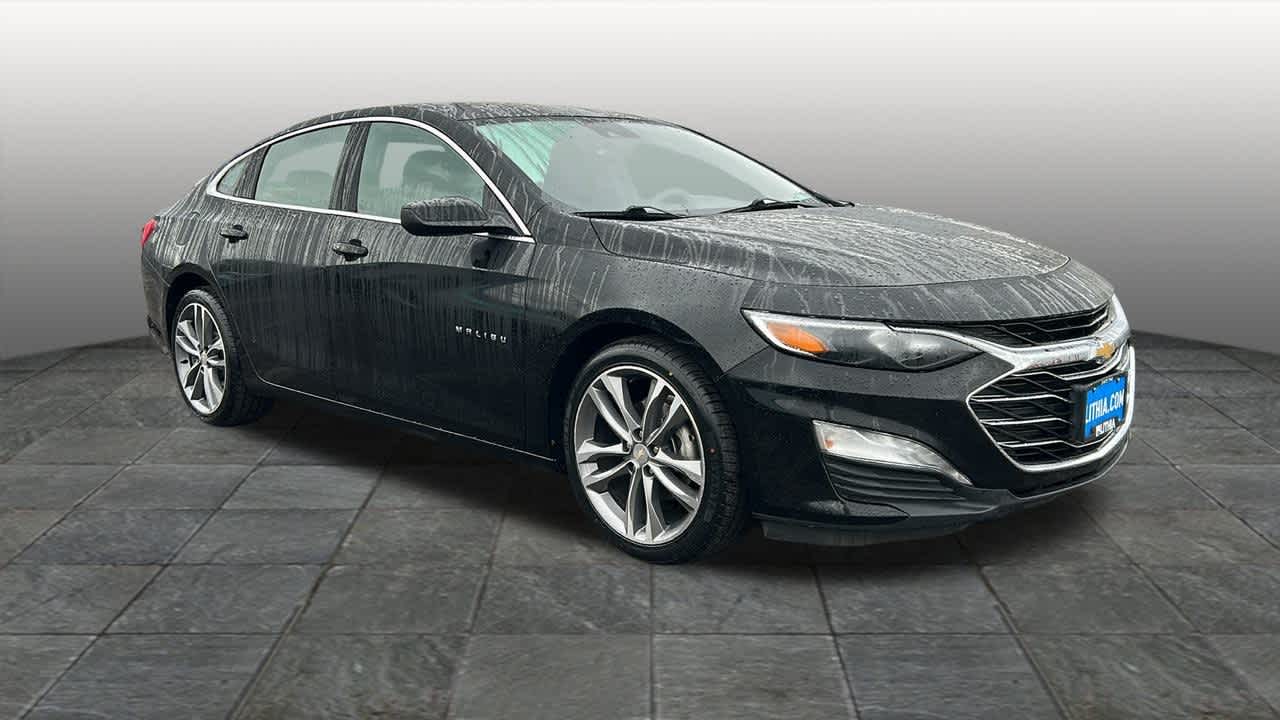 Thumbnail: 2023 Chevrolet Malibu - 3