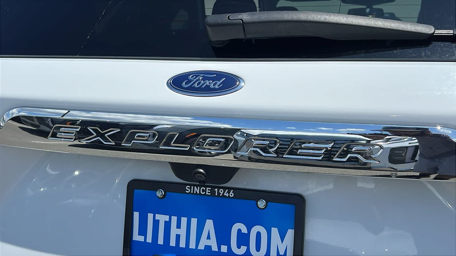Thumbnail: 2022 Ford Explorer - 28