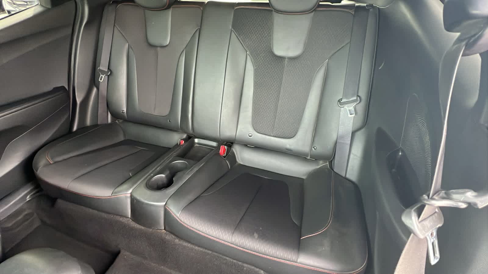 Thumbnail: 2020 Hyundai Veloster - 24