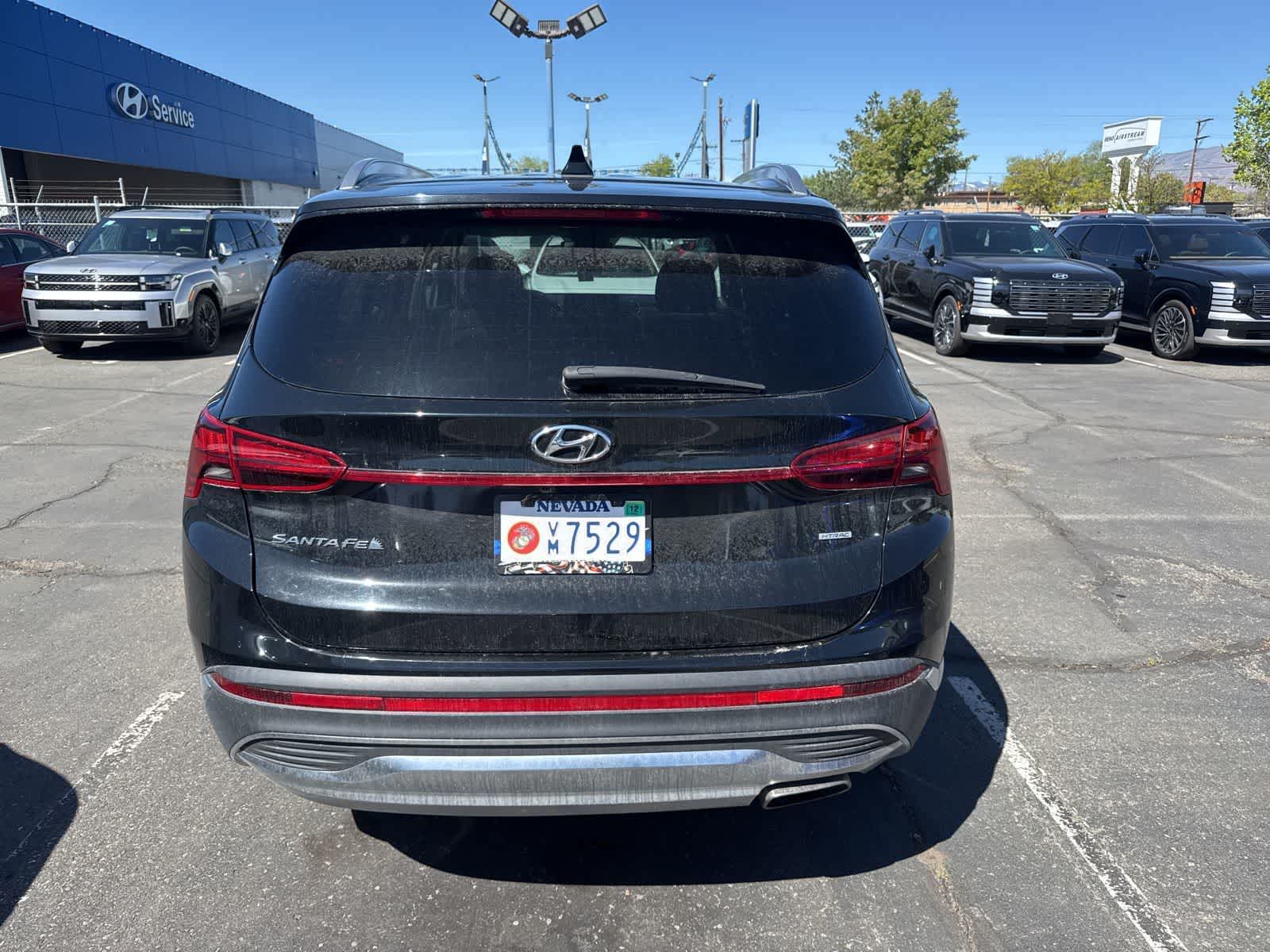 Thumbnail: 2021 Hyundai Santa Fe - 4