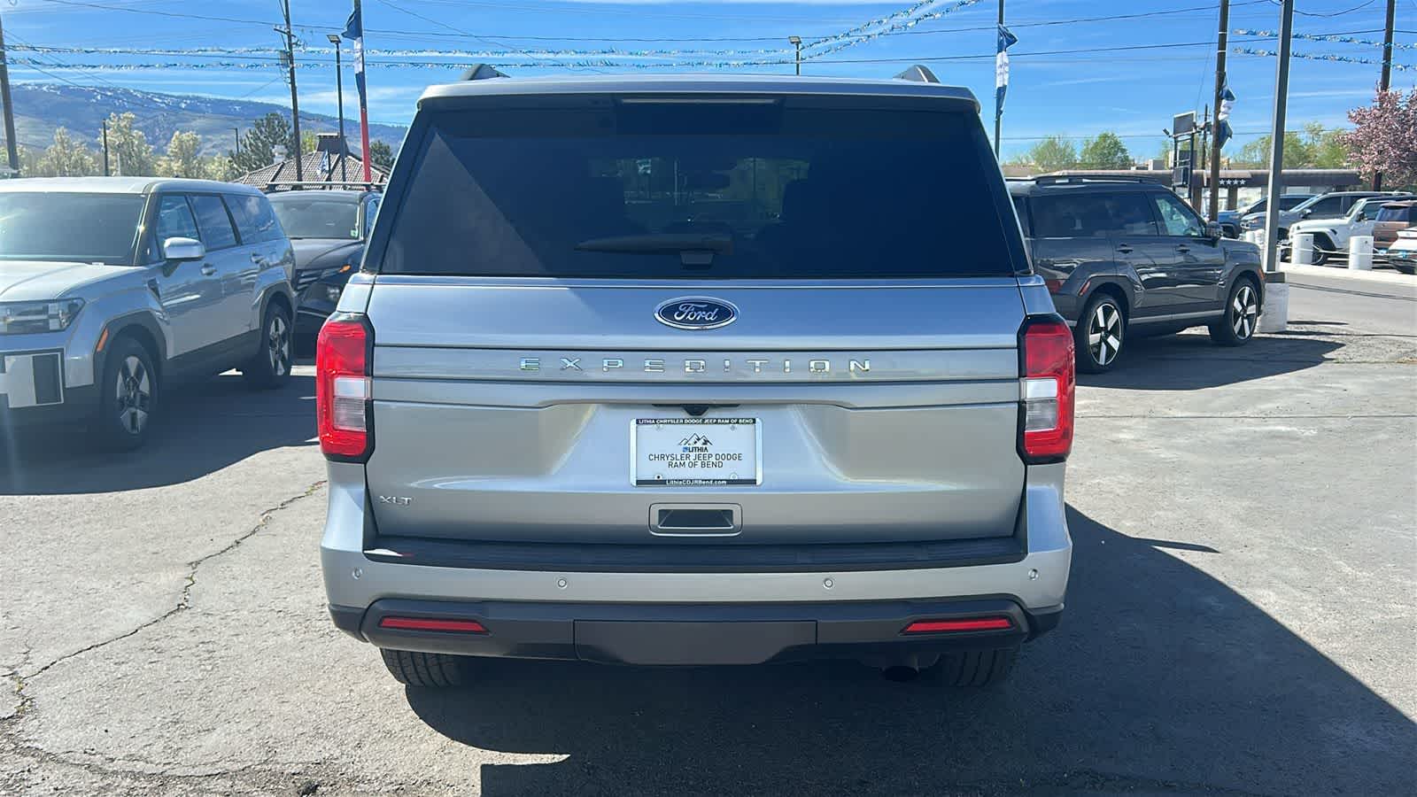 Thumbnail: 2024 Ford Expedition - 13