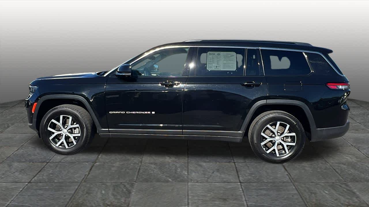 Thumbnail: 2024 Jeep Grand Cherokee L - 8