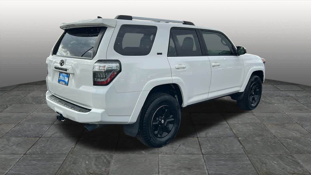 Thumbnail: 2019 Toyota 4Runner - 5