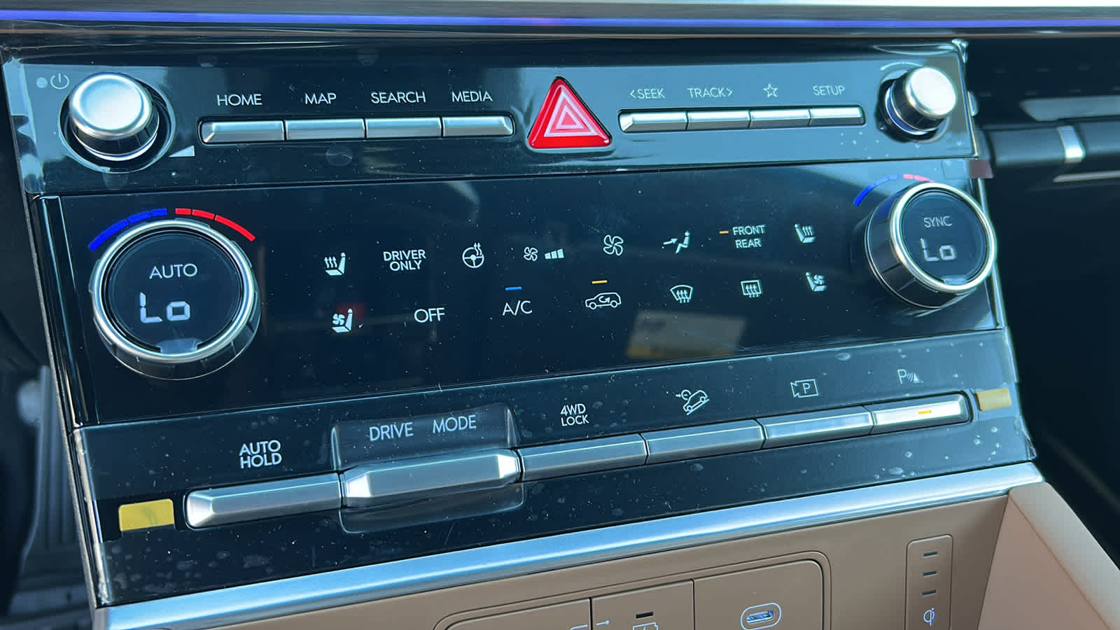 Thumbnail: 2026 Hyundai Santa Fe - 14