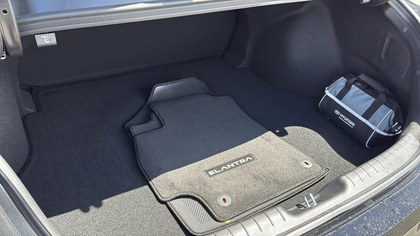 Thumbnail: 2025 Hyundai Elantra - 27