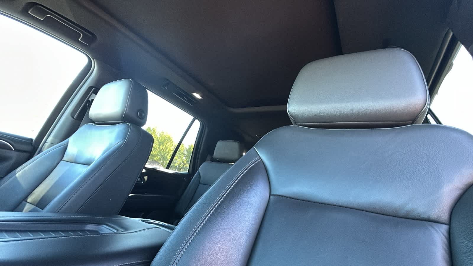 Thumbnail: 2021 Chevrolet Tahoe - 11