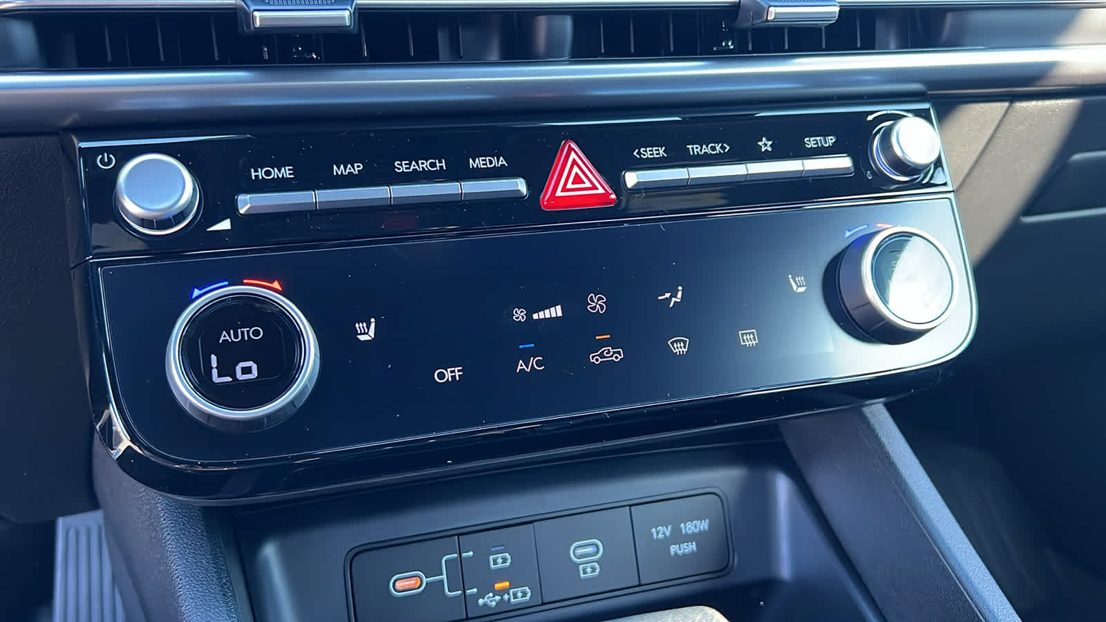 Thumbnail: 2026 Hyundai Santa Cruz - 14