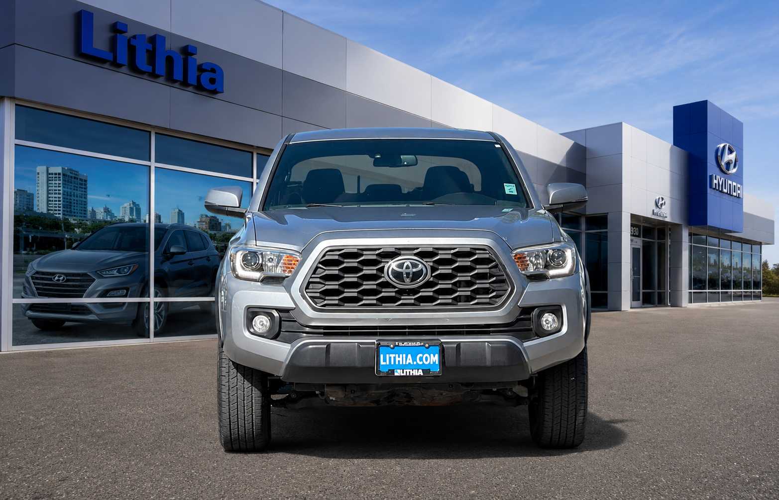 Thumbnail: 2020 Toyota Tacoma - 2