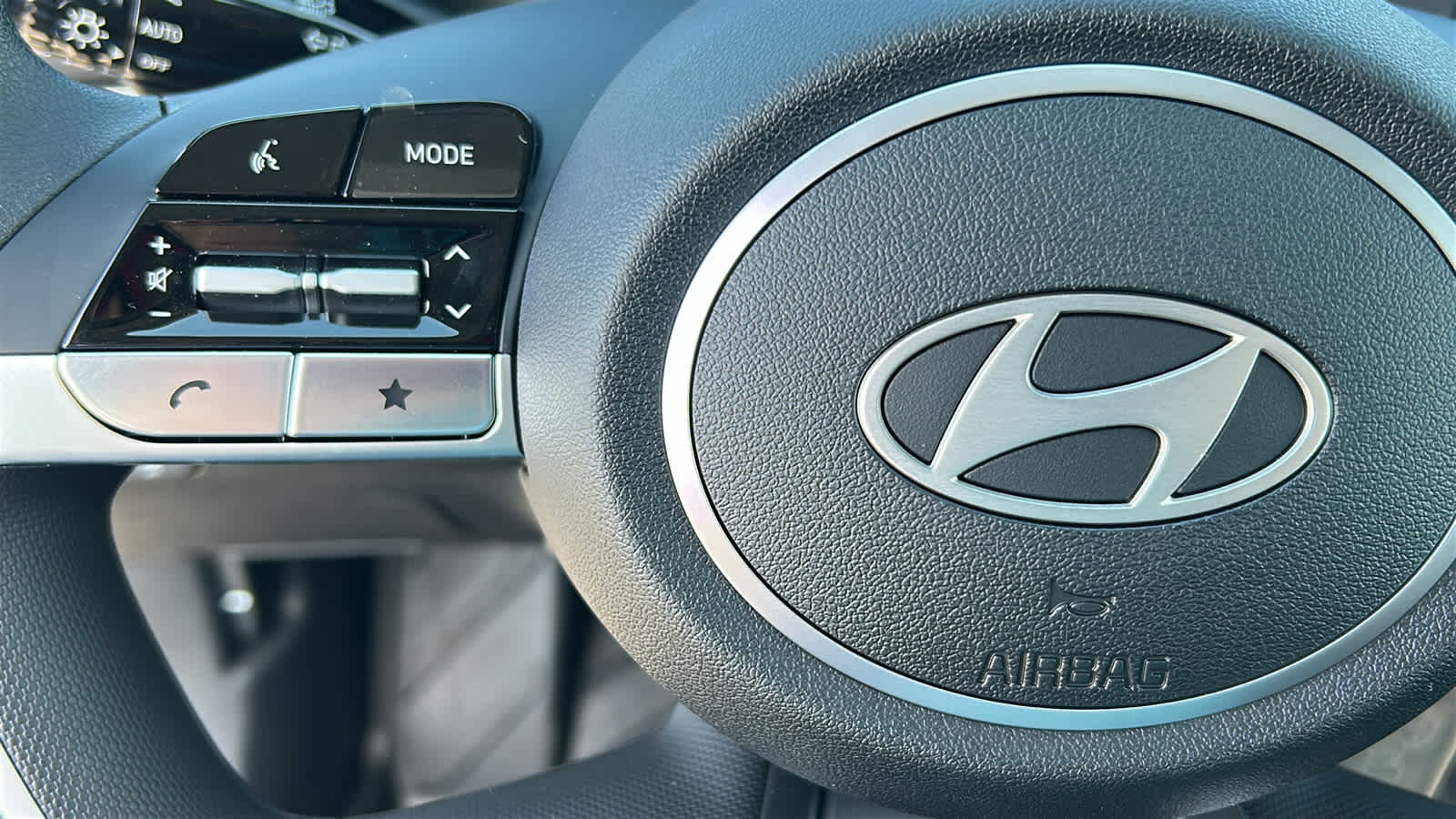 Thumbnail: 2026 Hyundai Elantra - 19