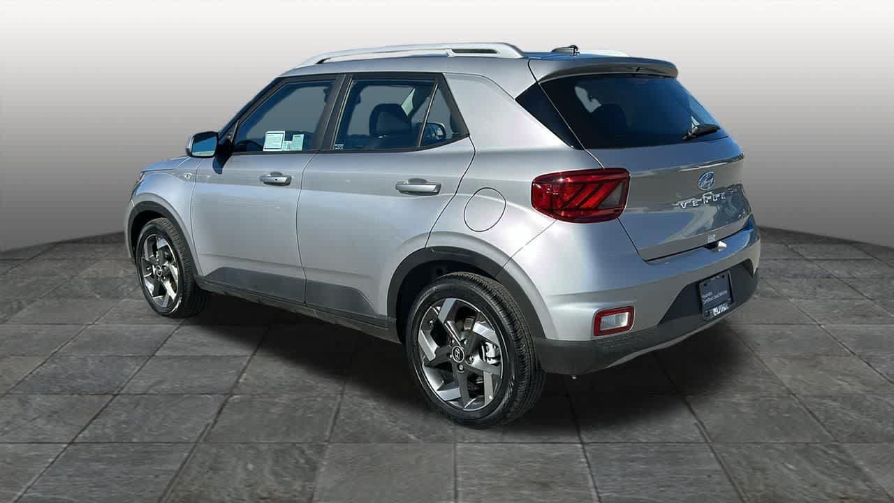 Thumbnail: 2025 Hyundai Venue - 7