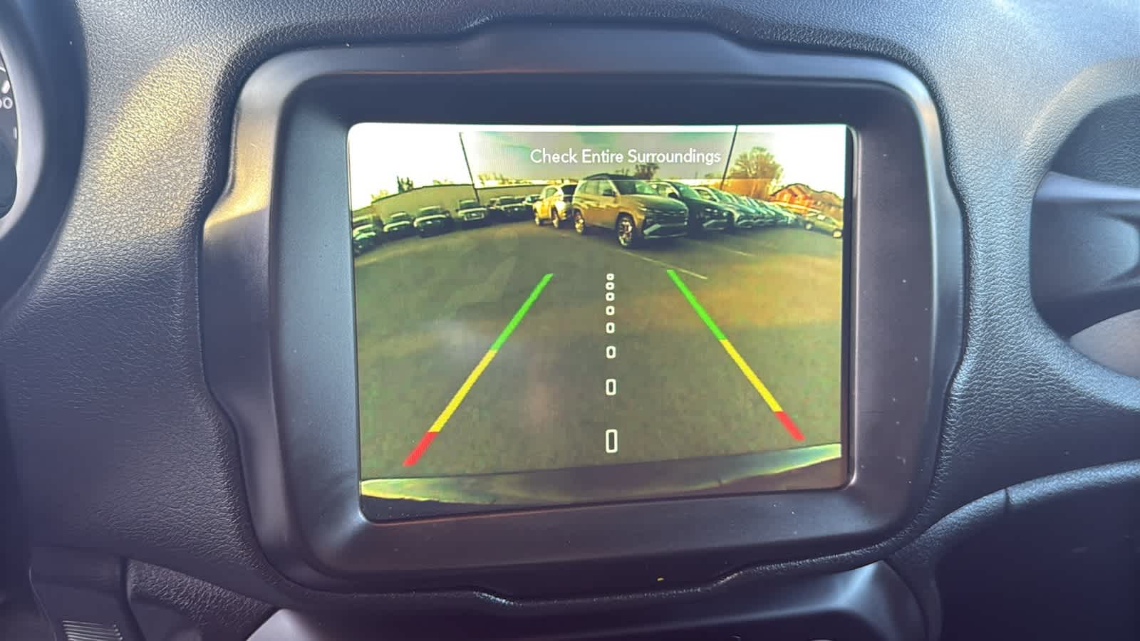 Thumbnail: 2022 Jeep Renegade - 16