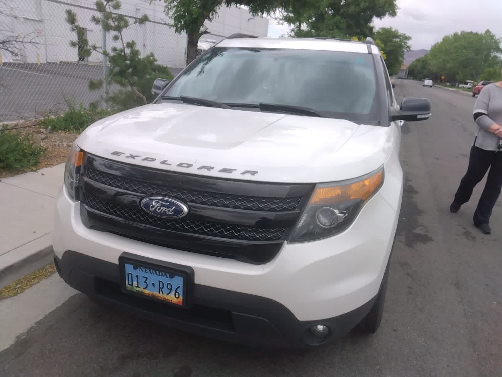 Thumbnail: 2013 Ford Explorer - 3