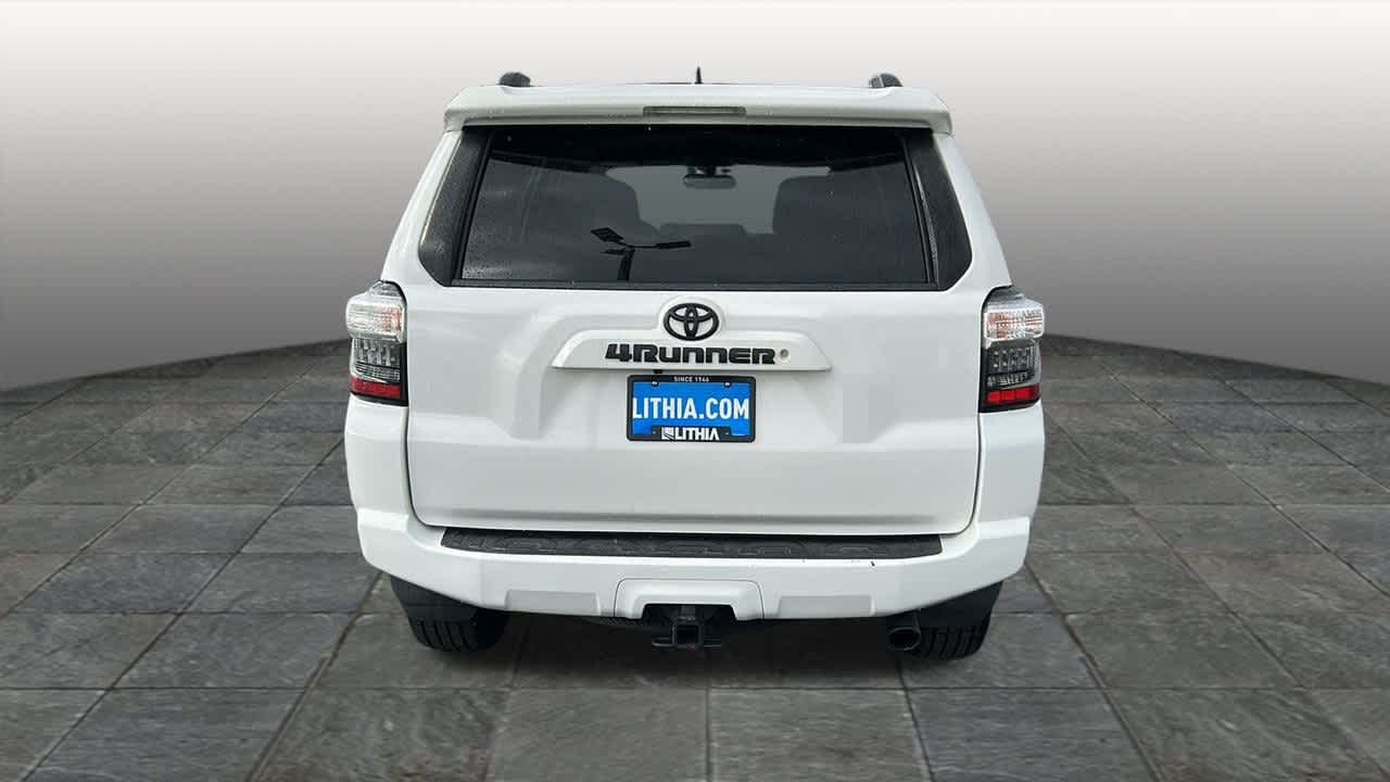 Thumbnail: 2019 Toyota 4Runner - 6