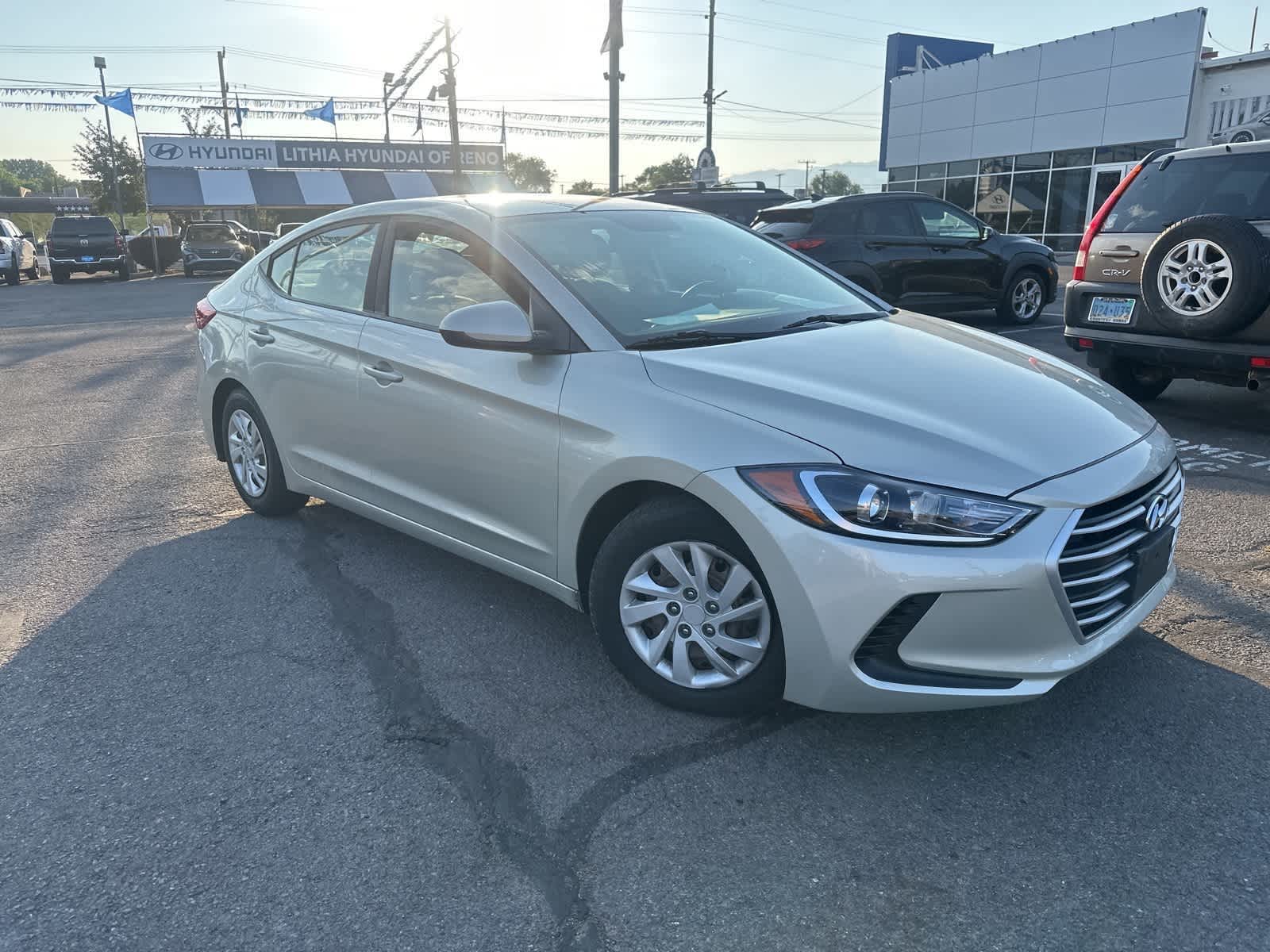 Thumbnail: 2017 Hyundai Elantra - 8