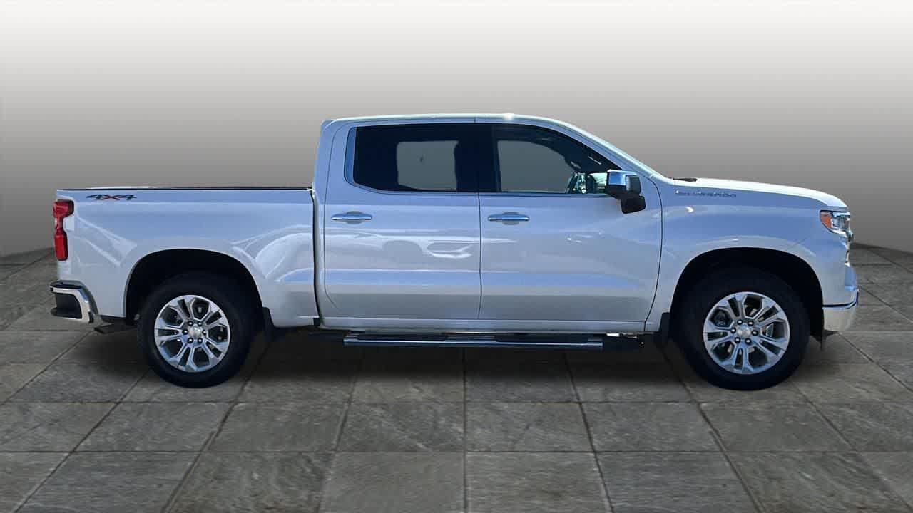 Thumbnail: 2022 Chevrolet Silverado 1500 - 3