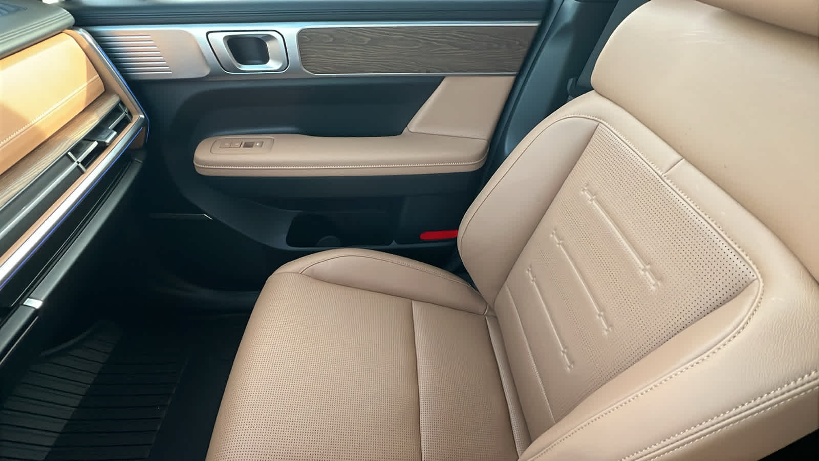 Thumbnail: 2026 Hyundai Santa Fe - 12