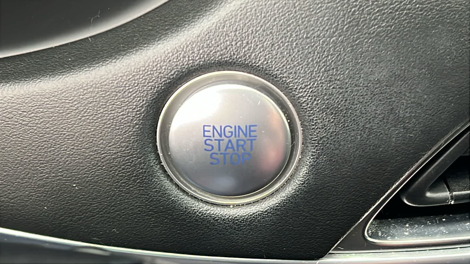 Thumbnail: 2022 Hyundai Palisade - 17