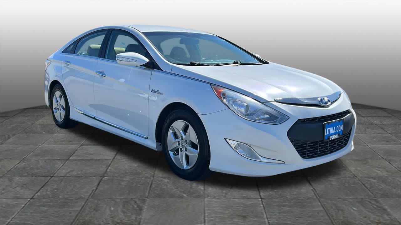Thumbnail: 2012 Hyundai Sonata - 3