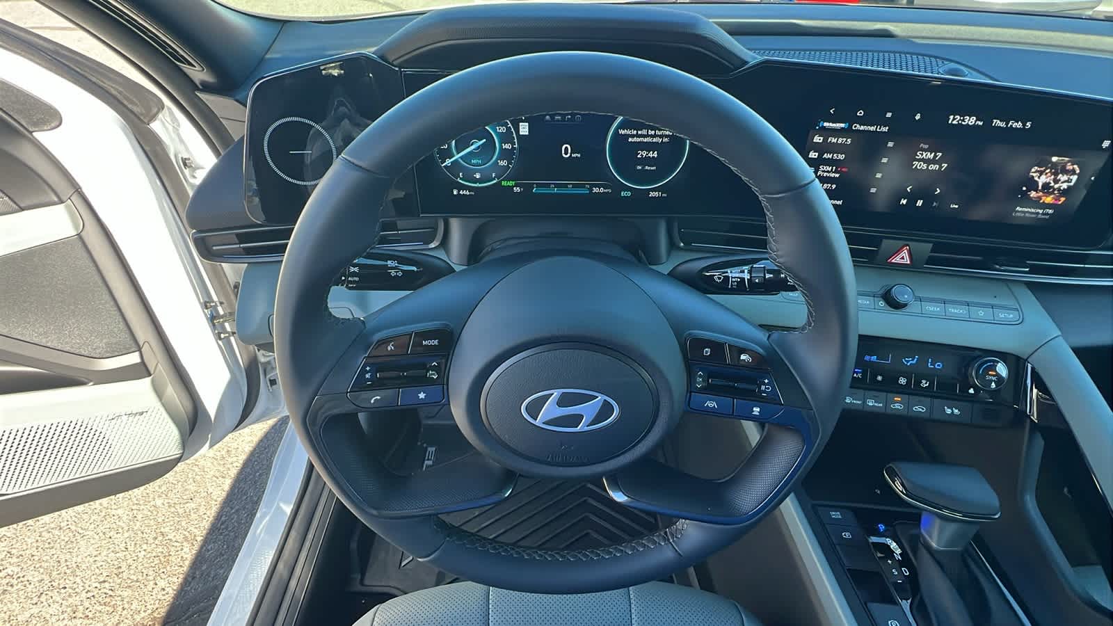 Thumbnail: 2025 Hyundai Elantra - 18