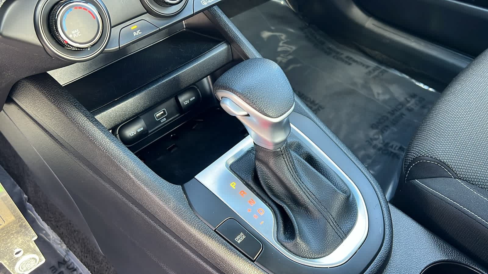 Thumbnail: 2023 Kia Forte - 13