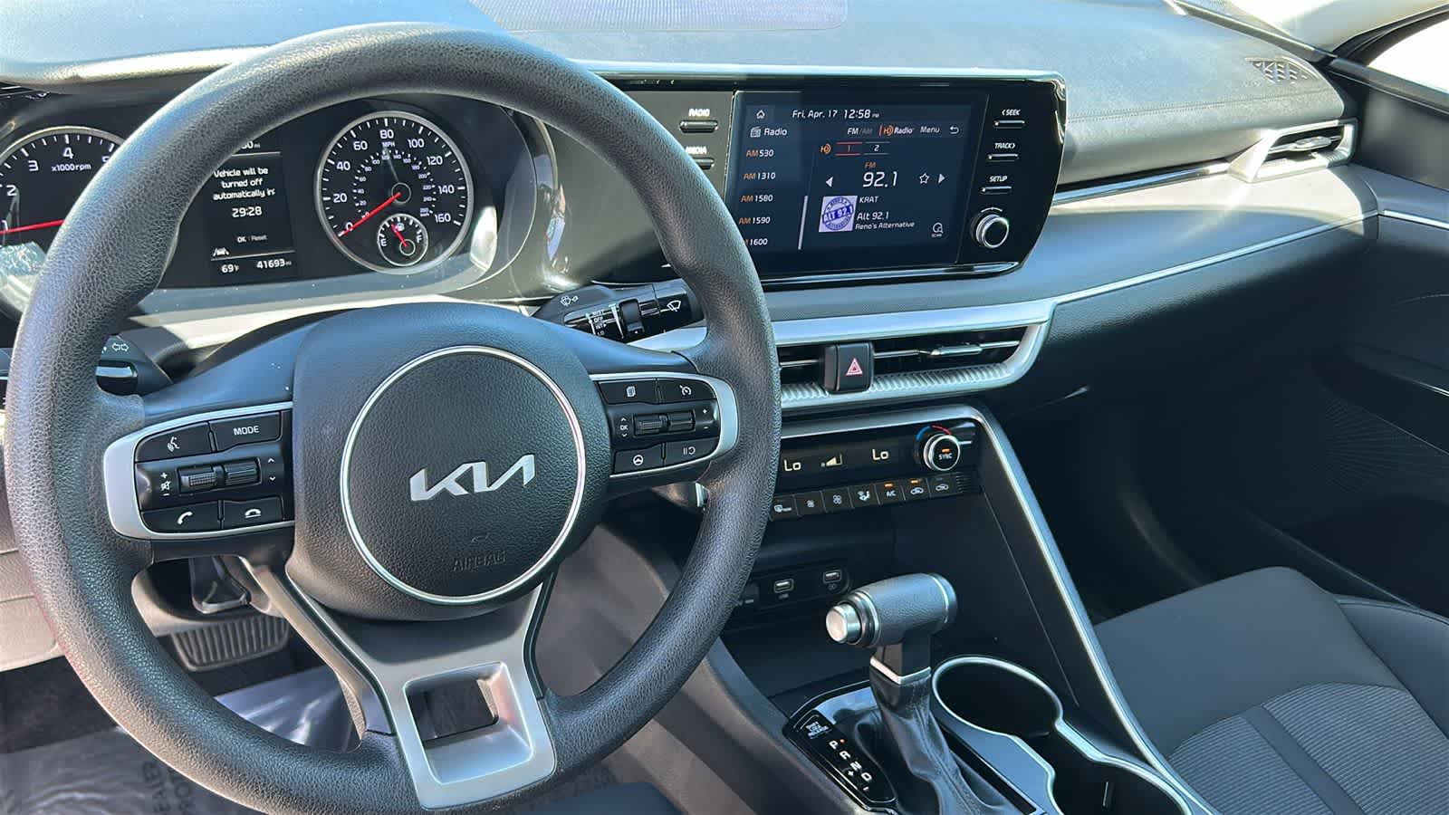 Thumbnail: 2023 Kia K5 - 10