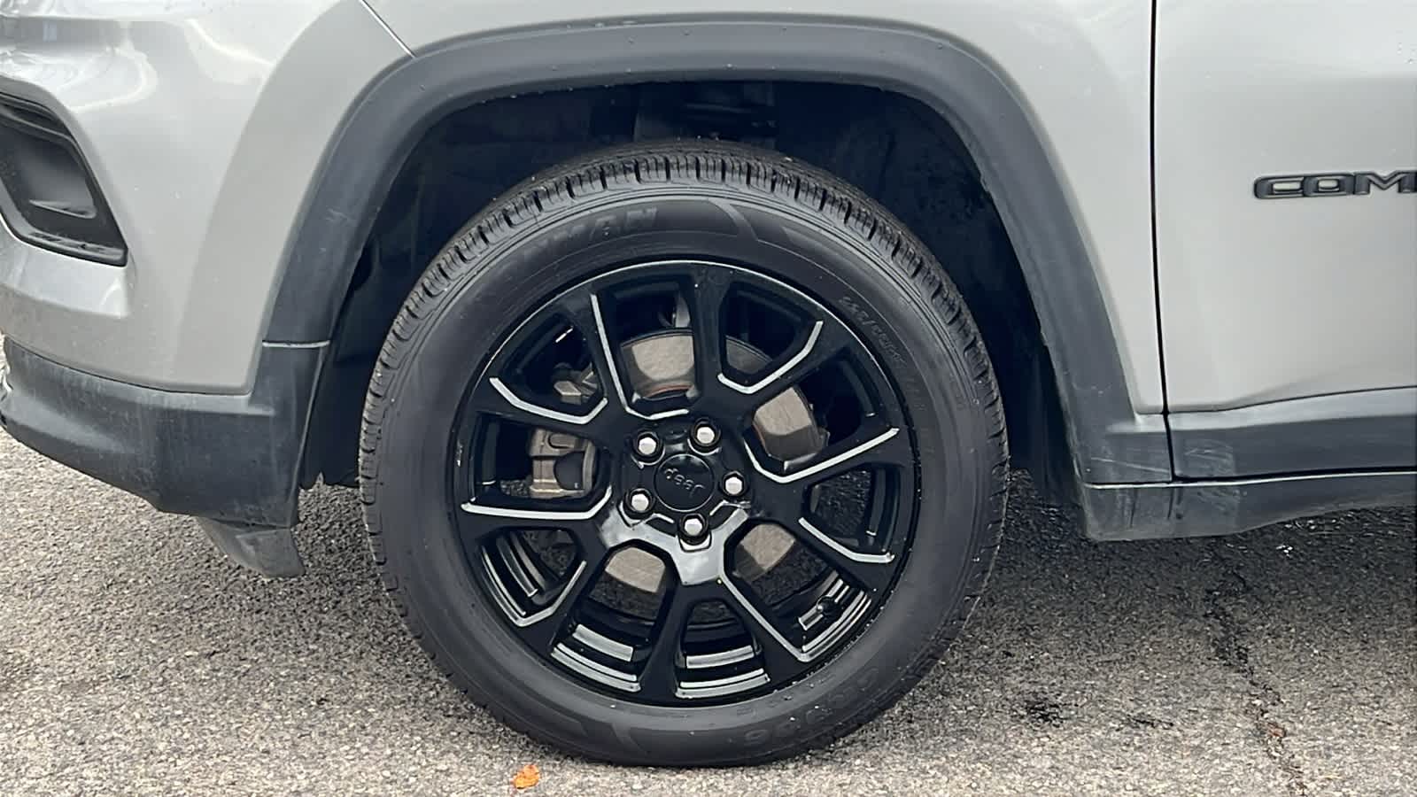 Thumbnail: 2022 Jeep Compass - 9