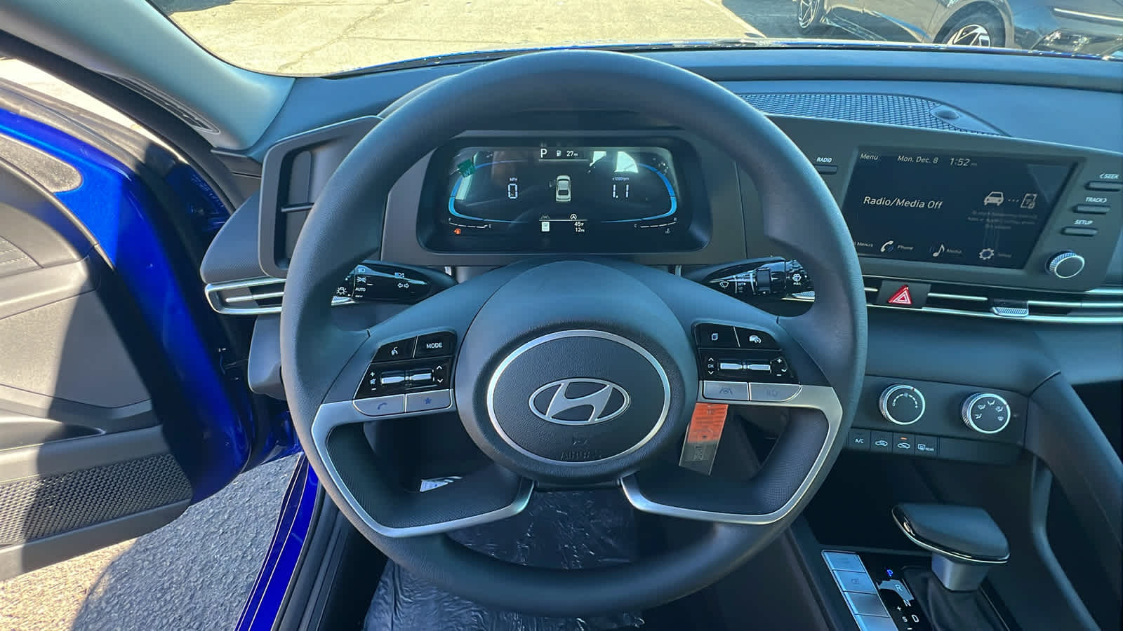 Thumbnail: 2026 Hyundai Elantra - 18