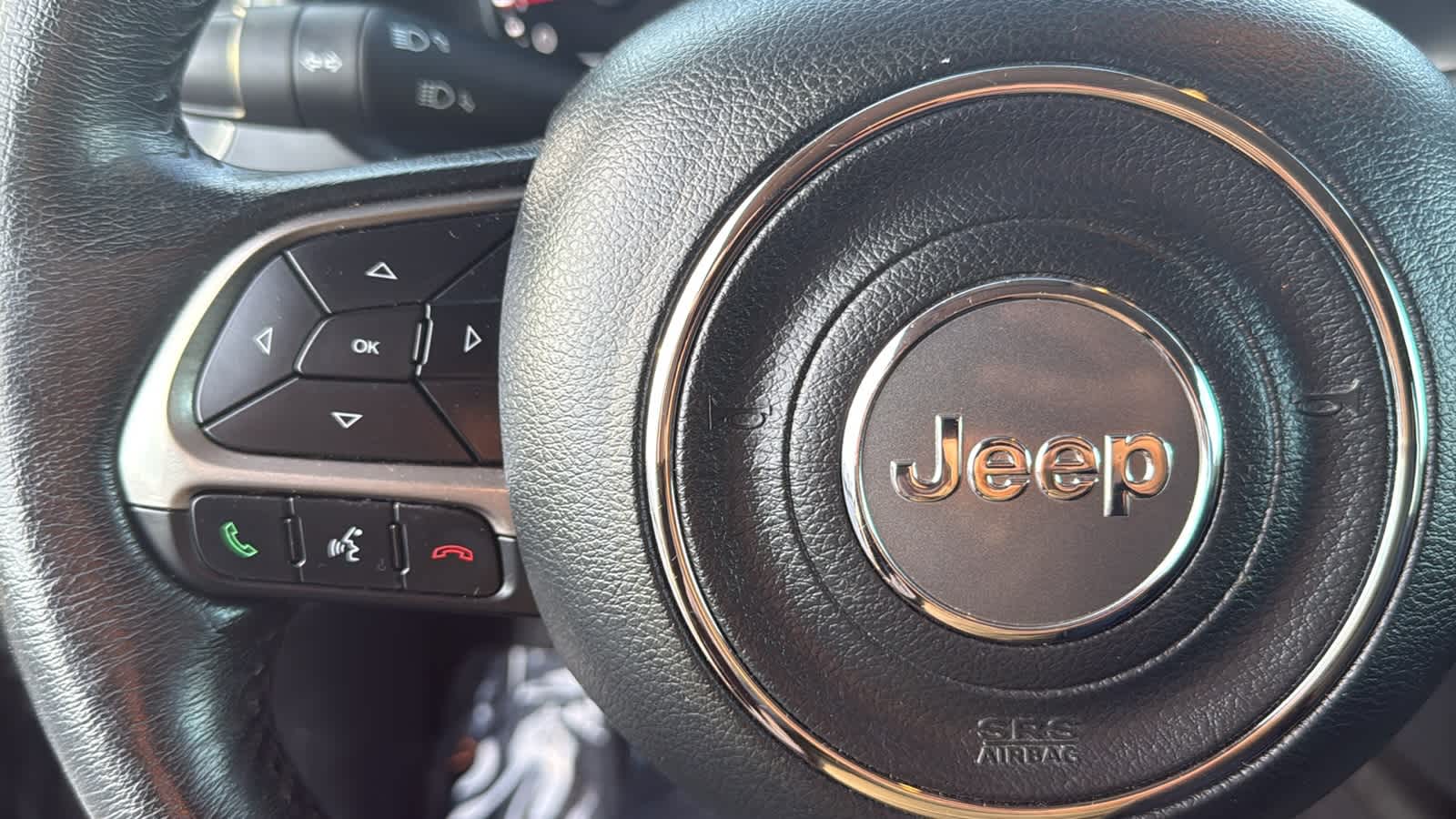 Thumbnail: 2022 Jeep Renegade - 19