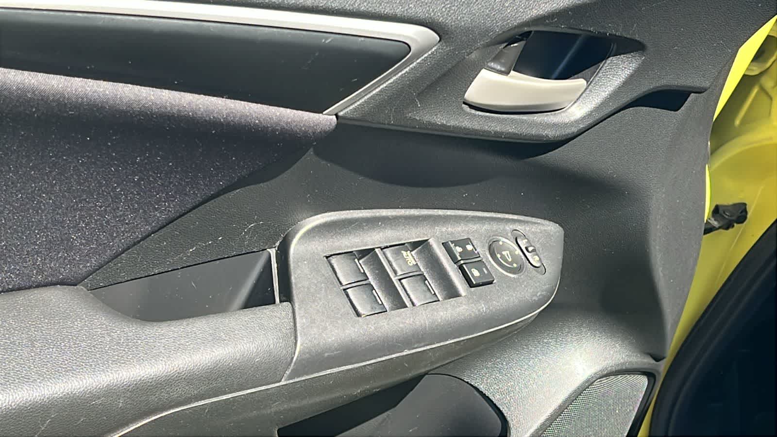 Thumbnail: 2016 Honda Fit - 22