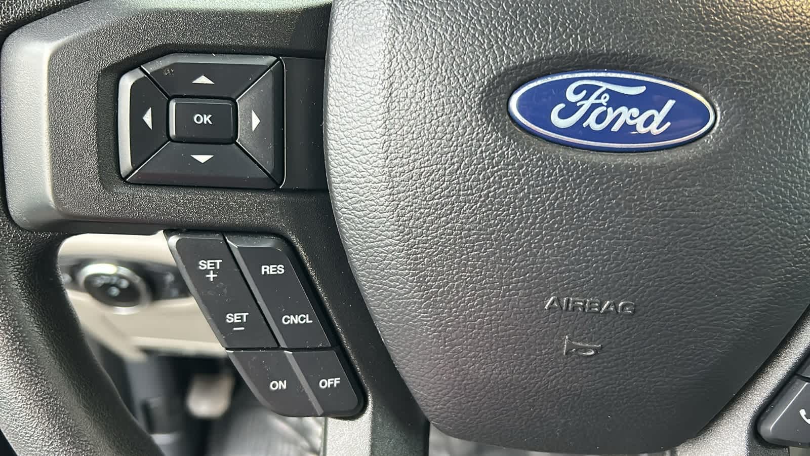 Thumbnail: 2022 Ford F-250 - 19