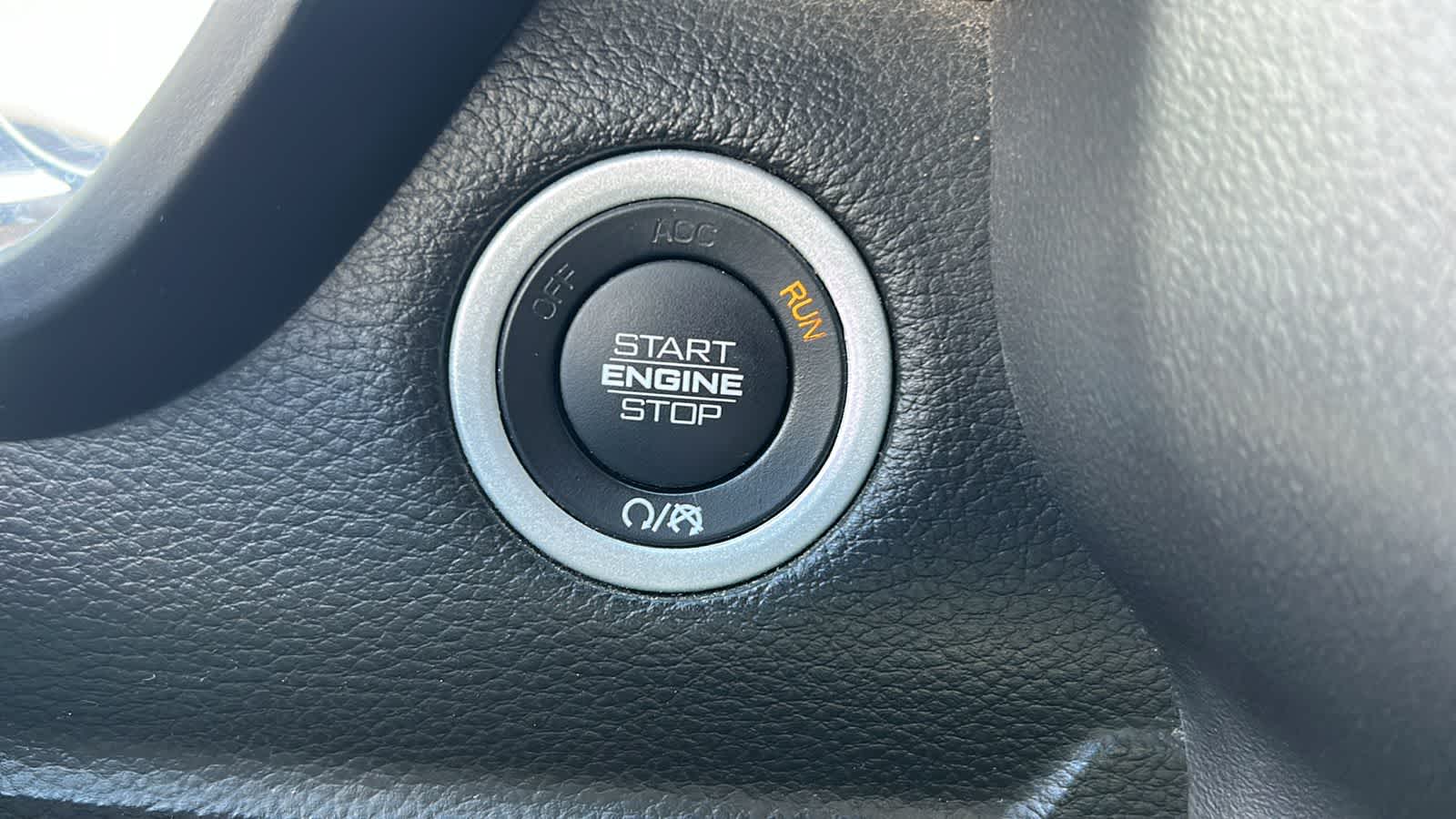 Thumbnail: 2023 RAM 1500 - 17