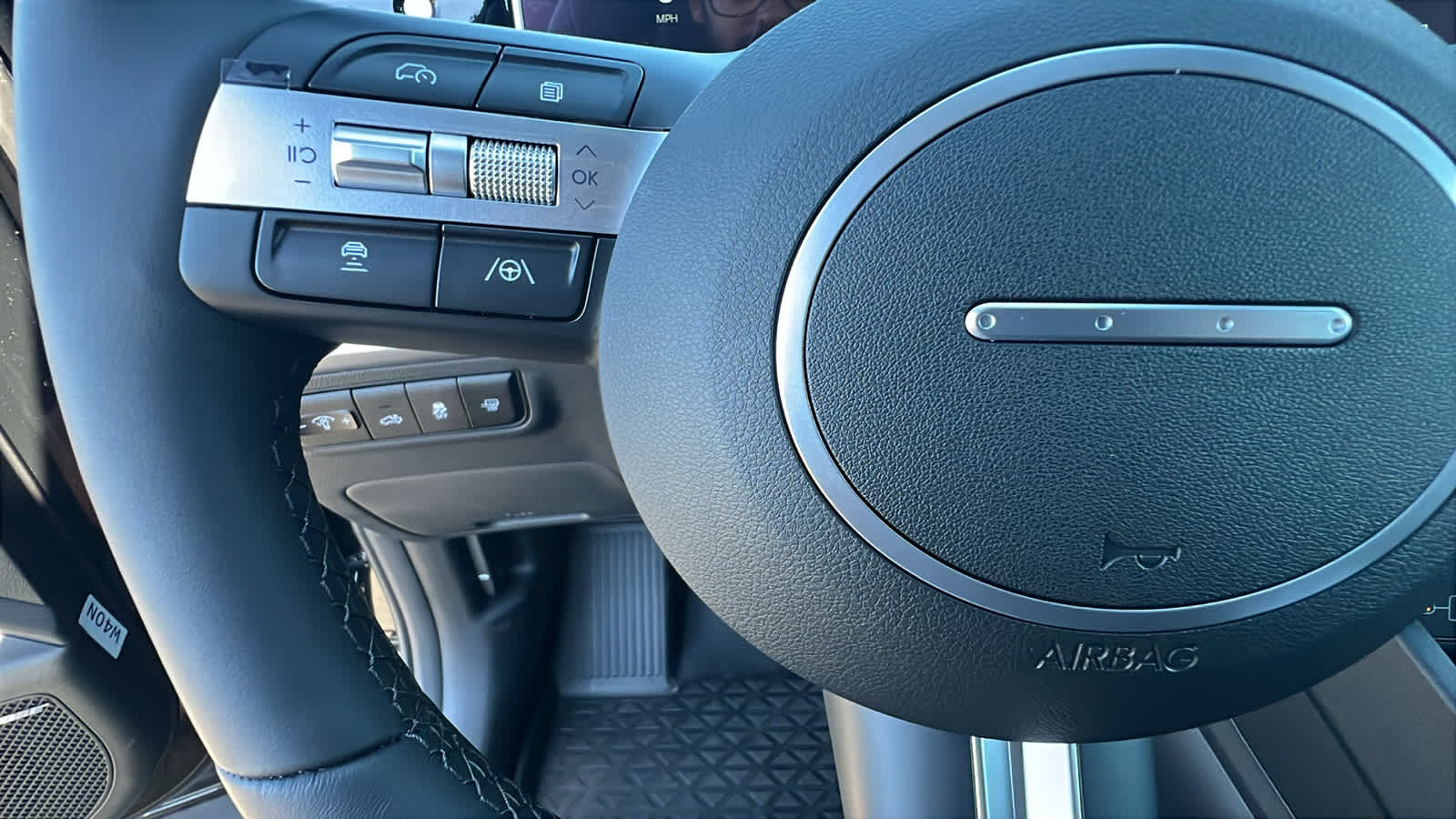 Thumbnail: 2025 Hyundai Santa Cruz - 19