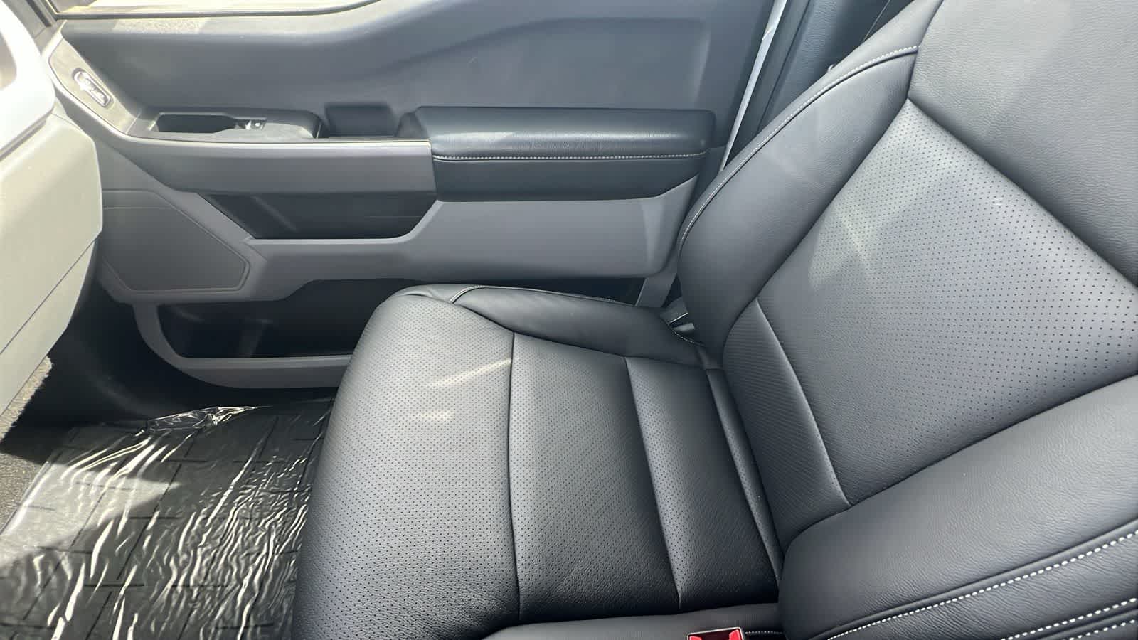 Thumbnail: 2023 Ford F-350 - 12