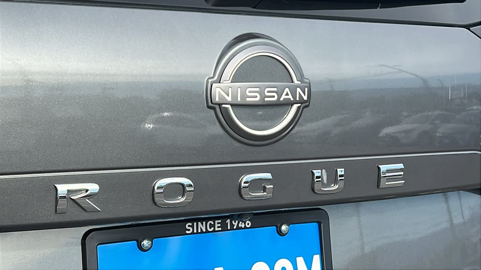 2023 Nissan Rogue SV 28
