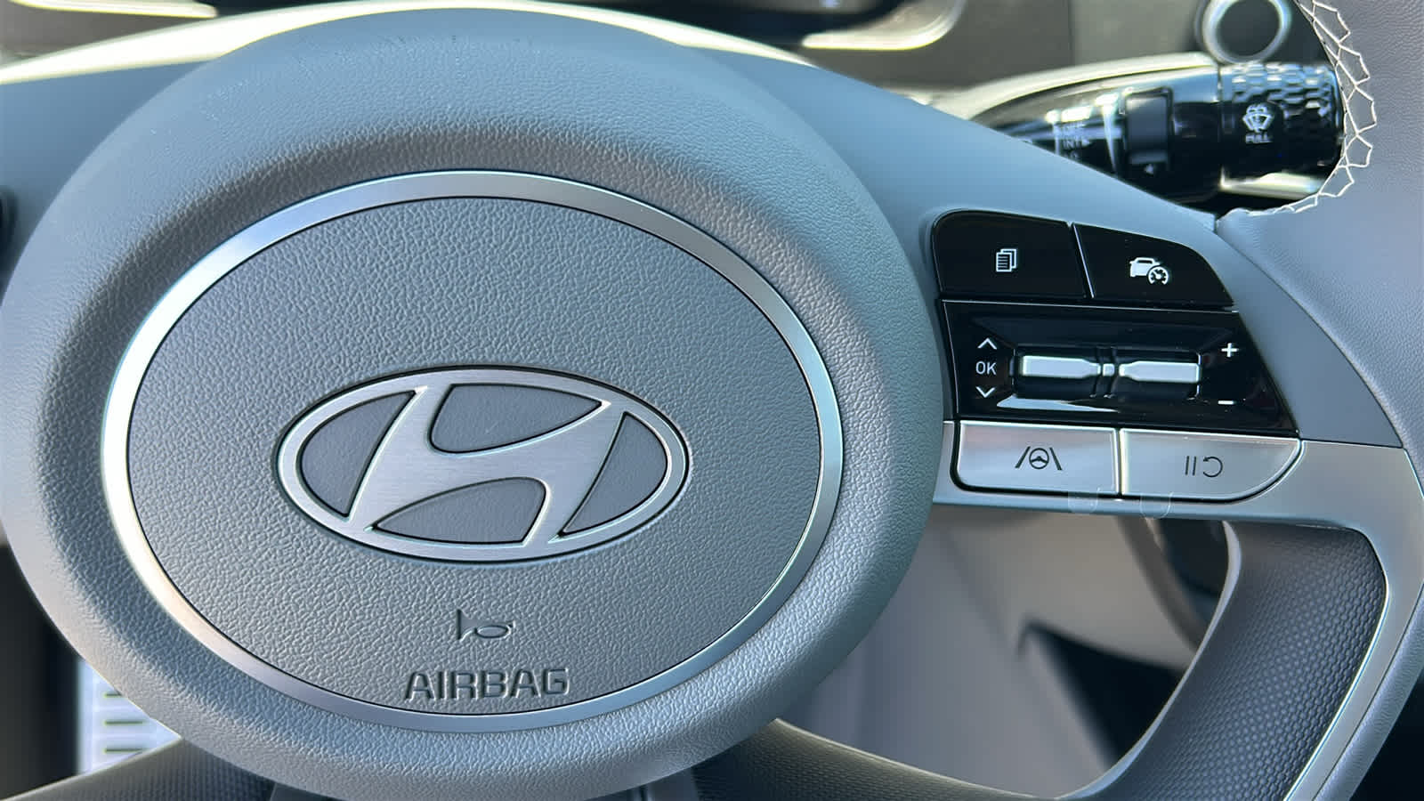 Thumbnail: 2026 Hyundai Elantra - 20