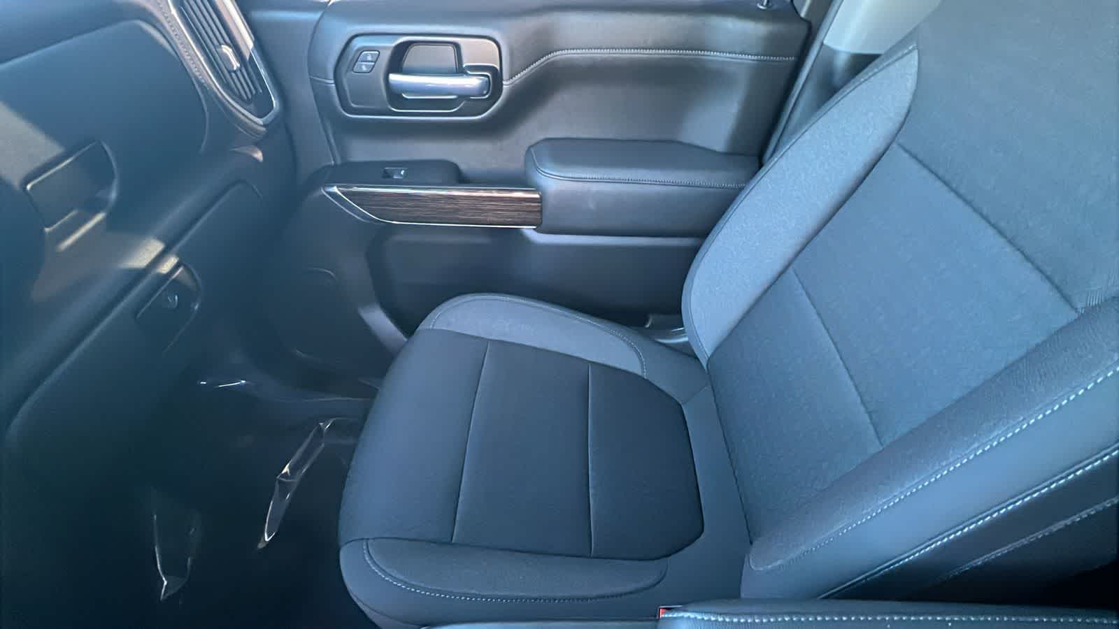 Thumbnail: 2022 GMC Sierra 1500 - 12