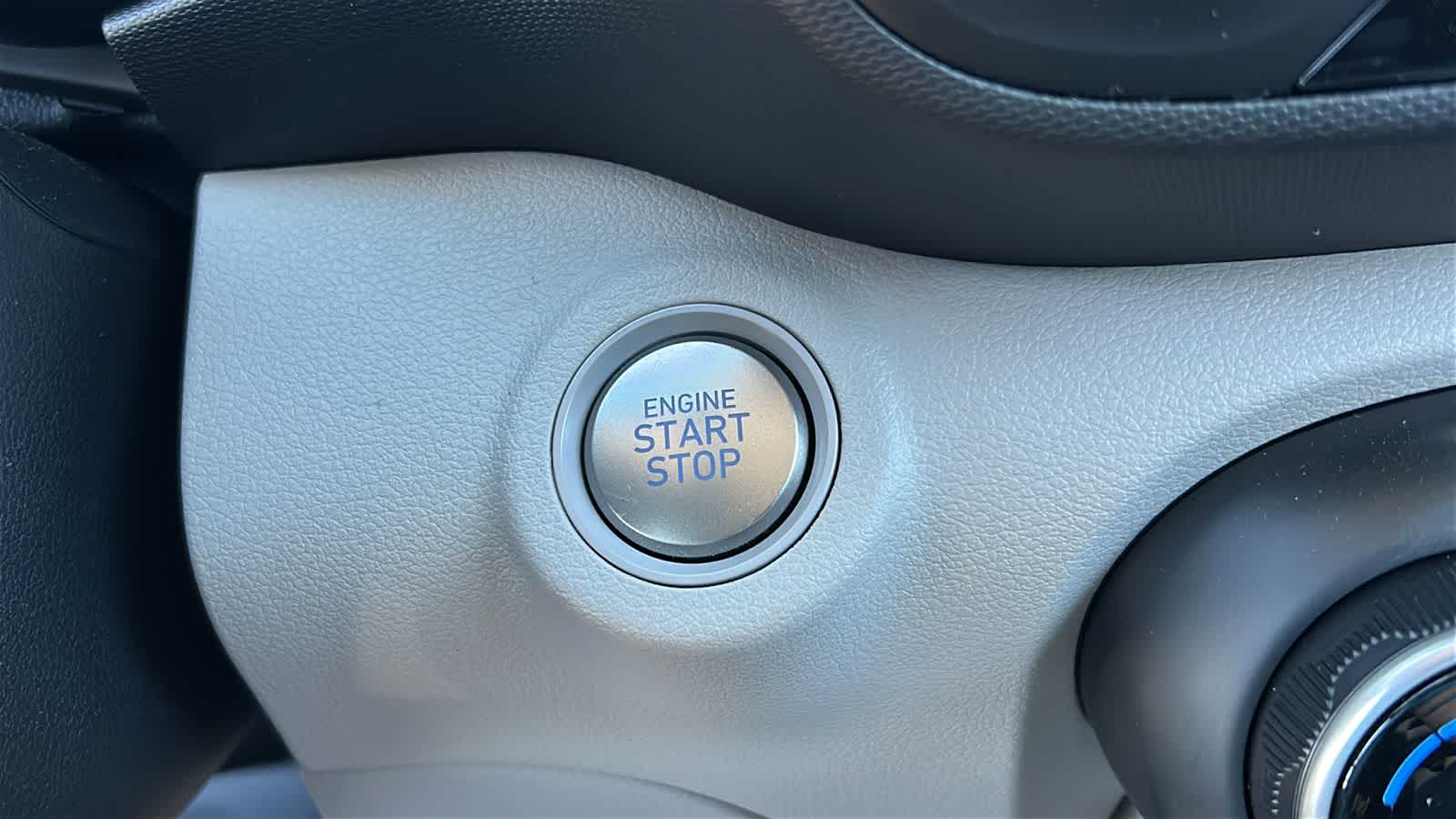 Thumbnail: 2025 Hyundai Venue - 17