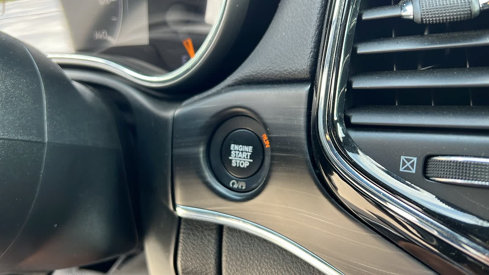 2021 Jeep Grand Cherokee Limited Edition 17