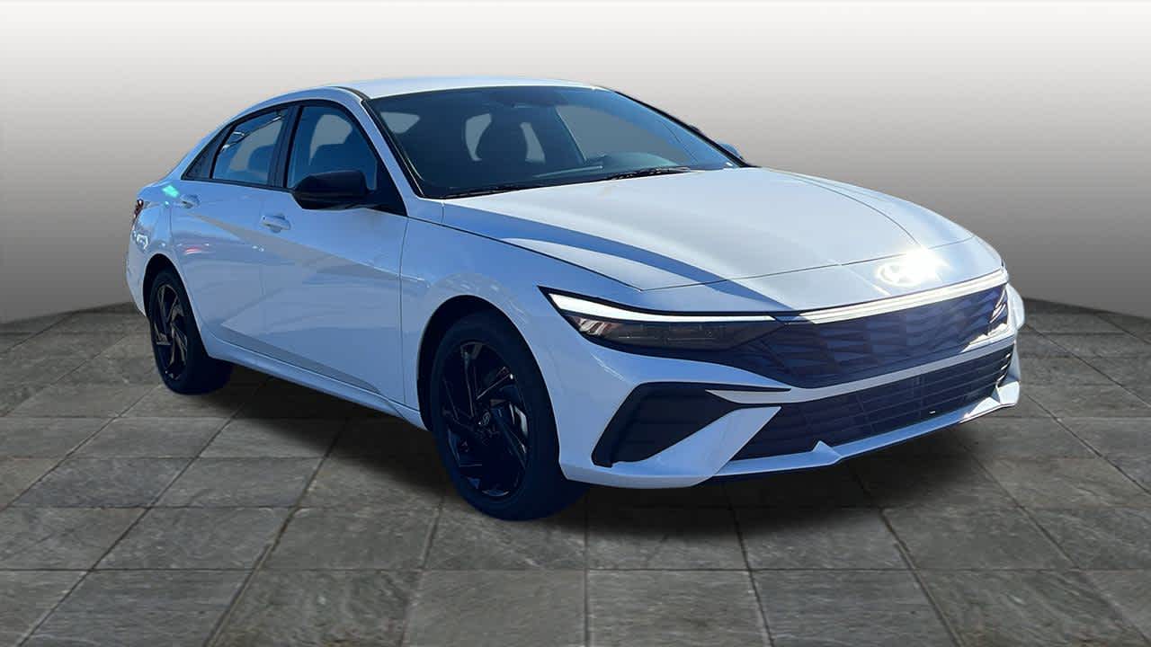 Thumbnail: 2026 Hyundai Elantra - 3