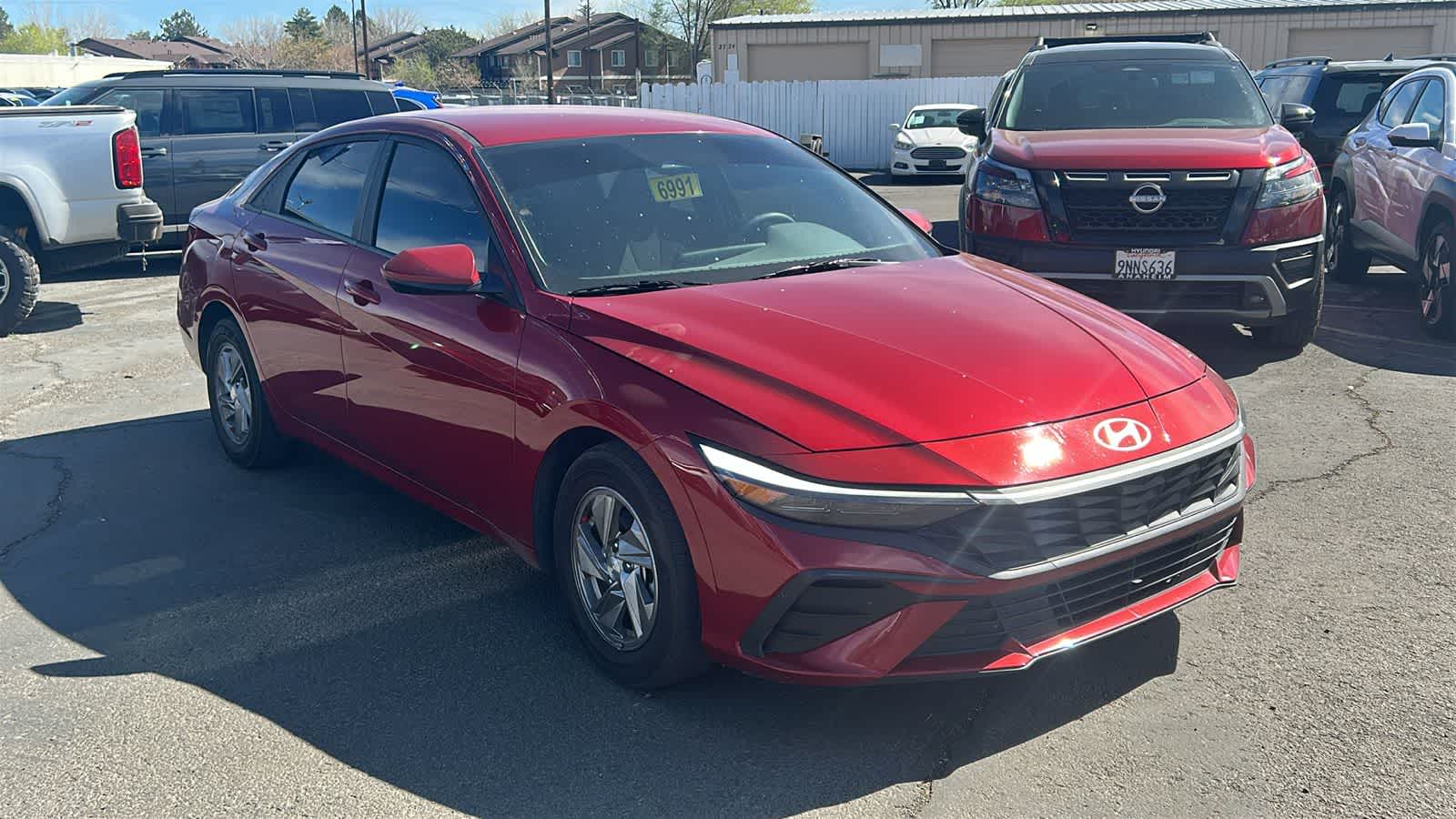 Thumbnail: 2025 Hyundai Elantra - 18