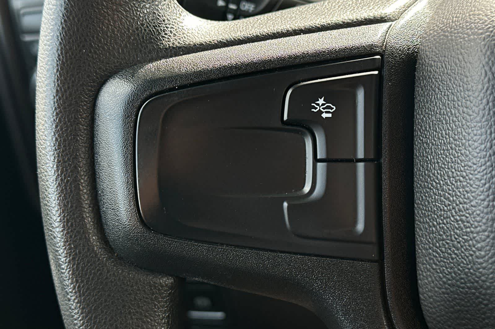 Thumbnail: 2022 Chevrolet Silverado 1500 - 29