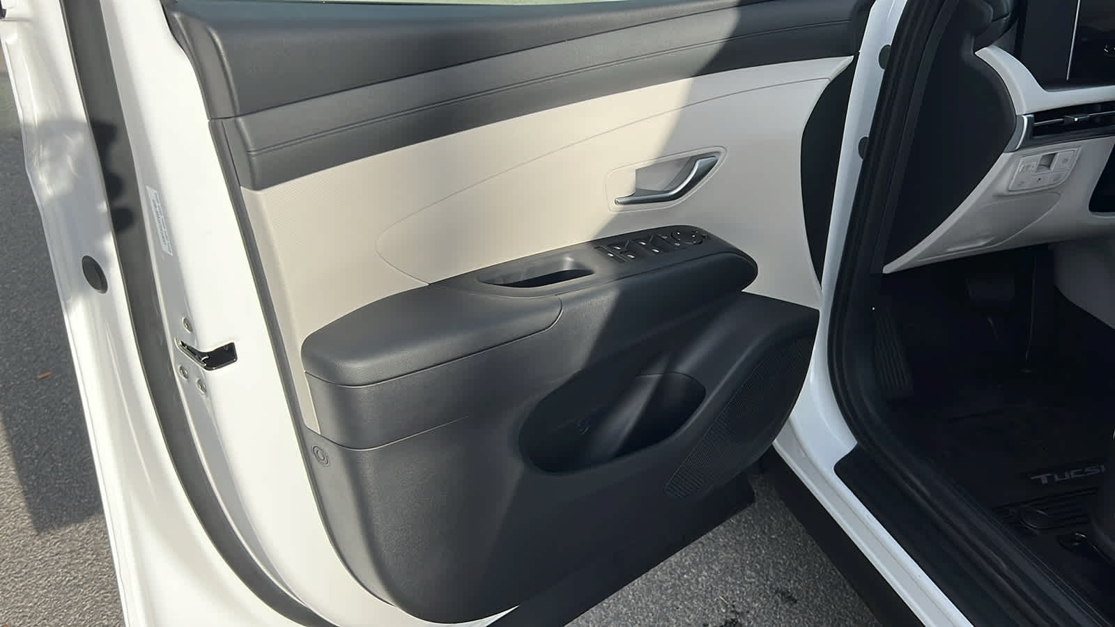 Thumbnail: 2026 Hyundai Tucson - 23