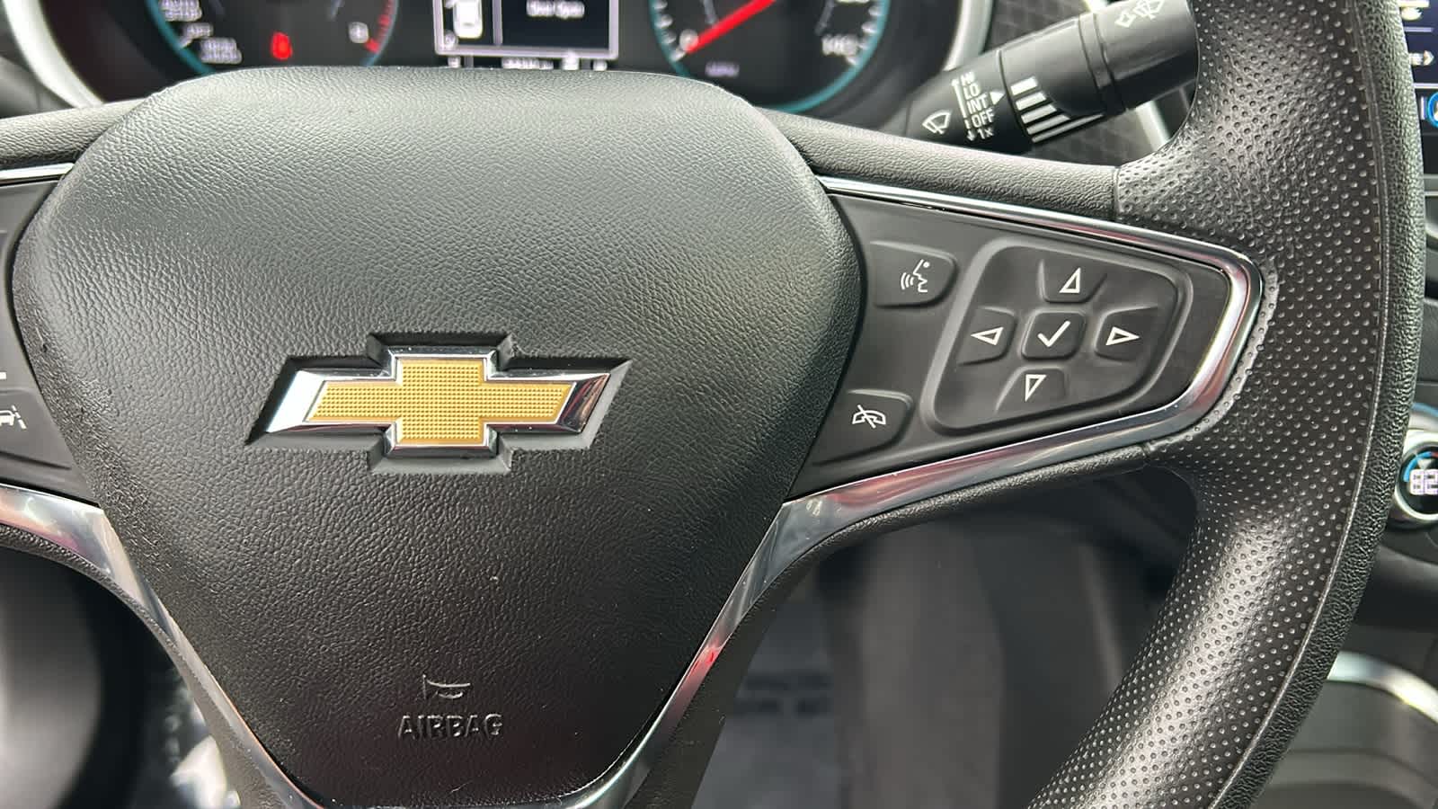 Thumbnail: 2023 Chevrolet Malibu - 20