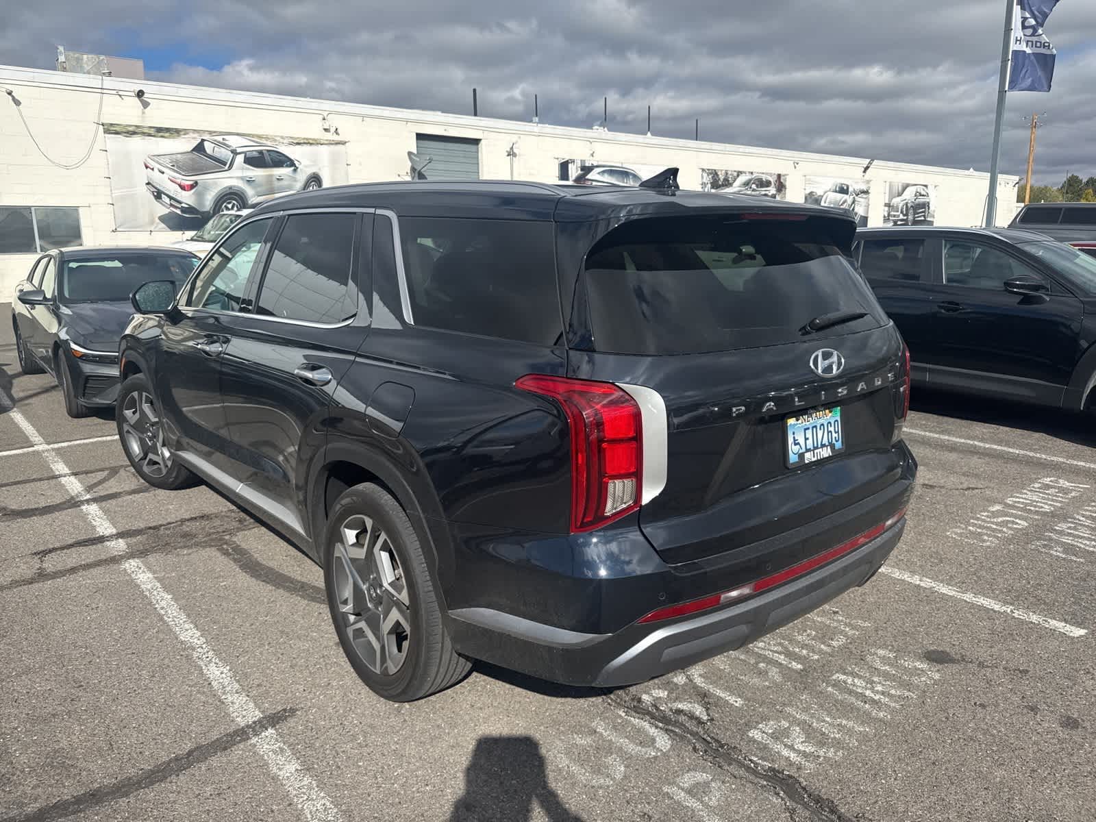 Thumbnail: 2024 Hyundai Palisade - 3