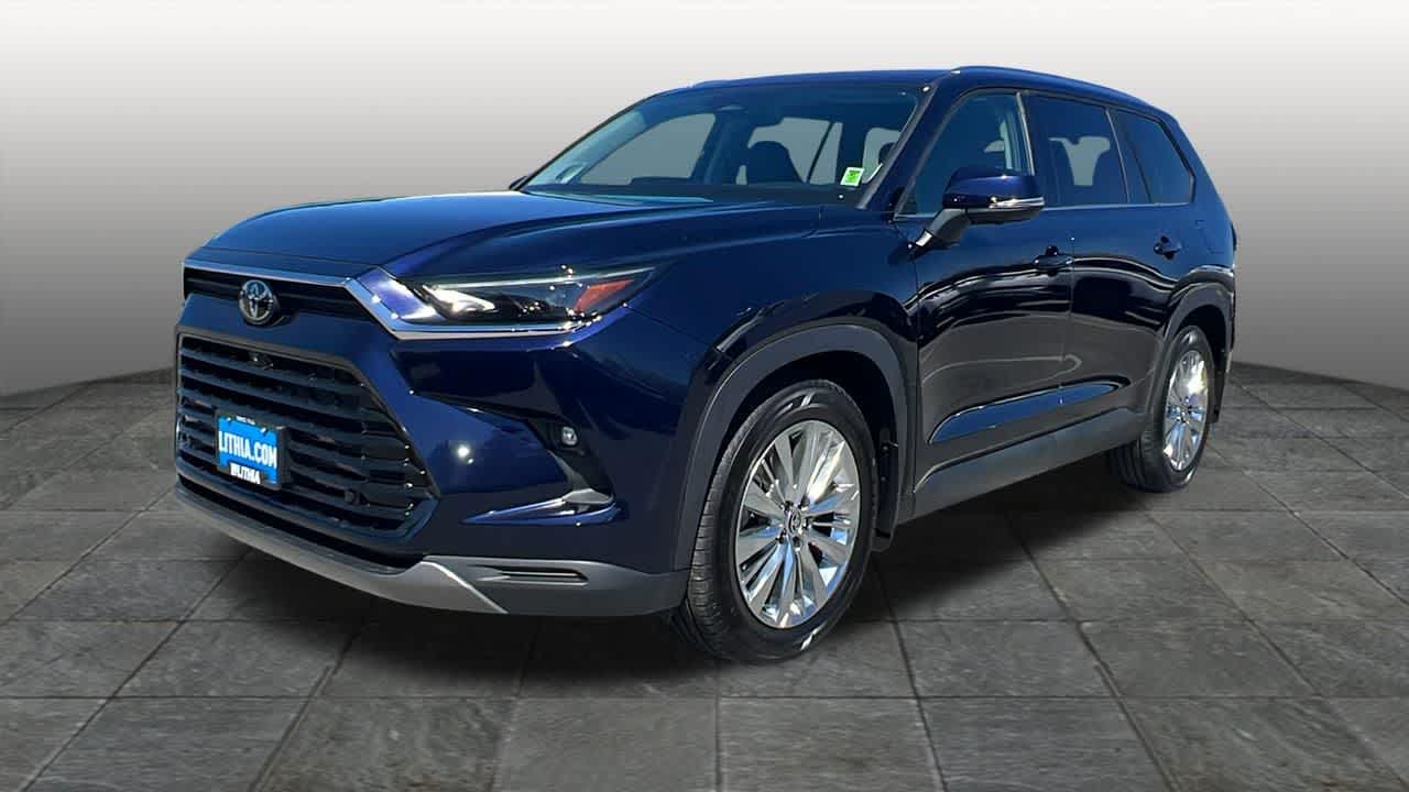 Thumbnail: 2024 Toyota Grand Highlander - 1